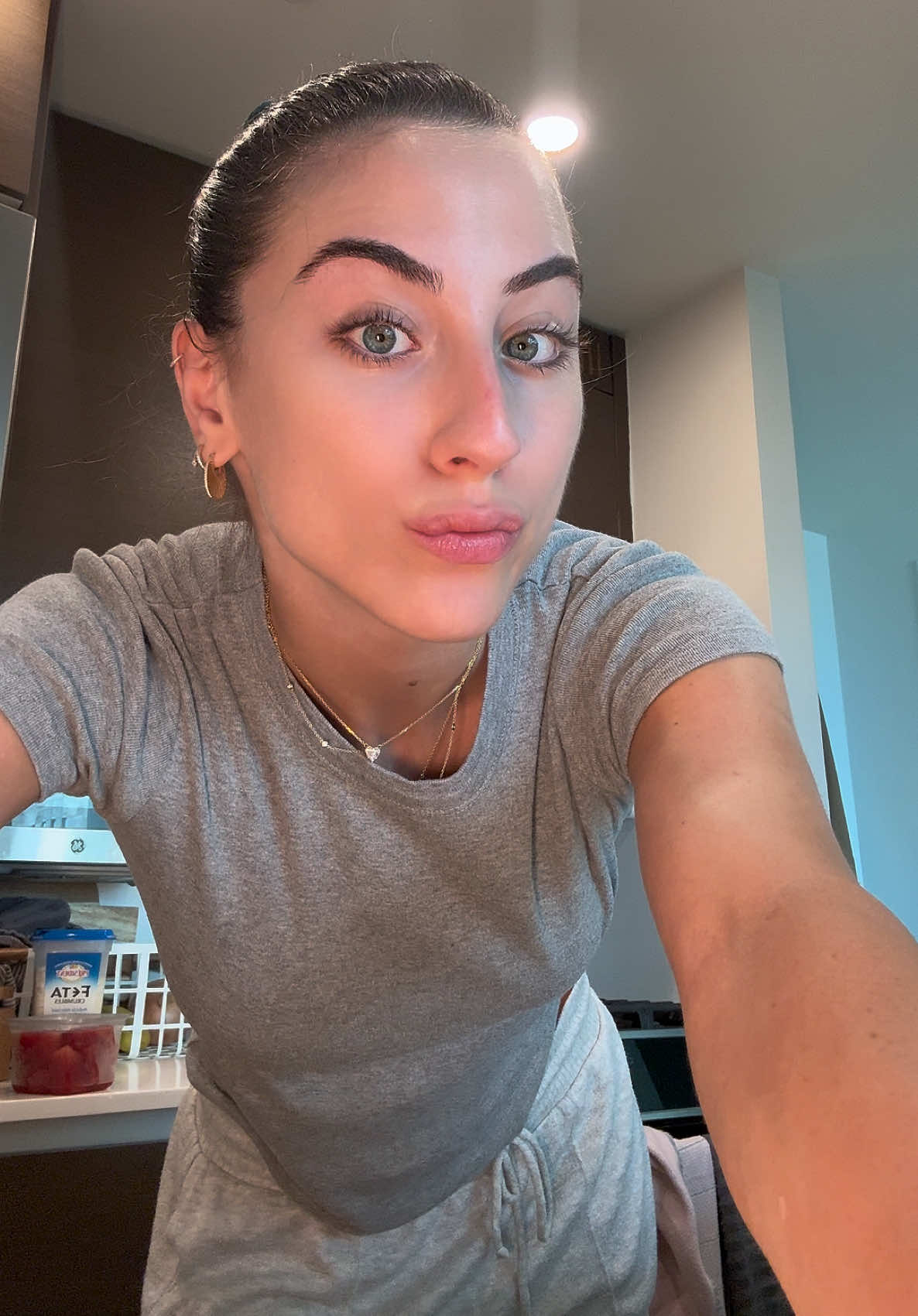 @KYRA