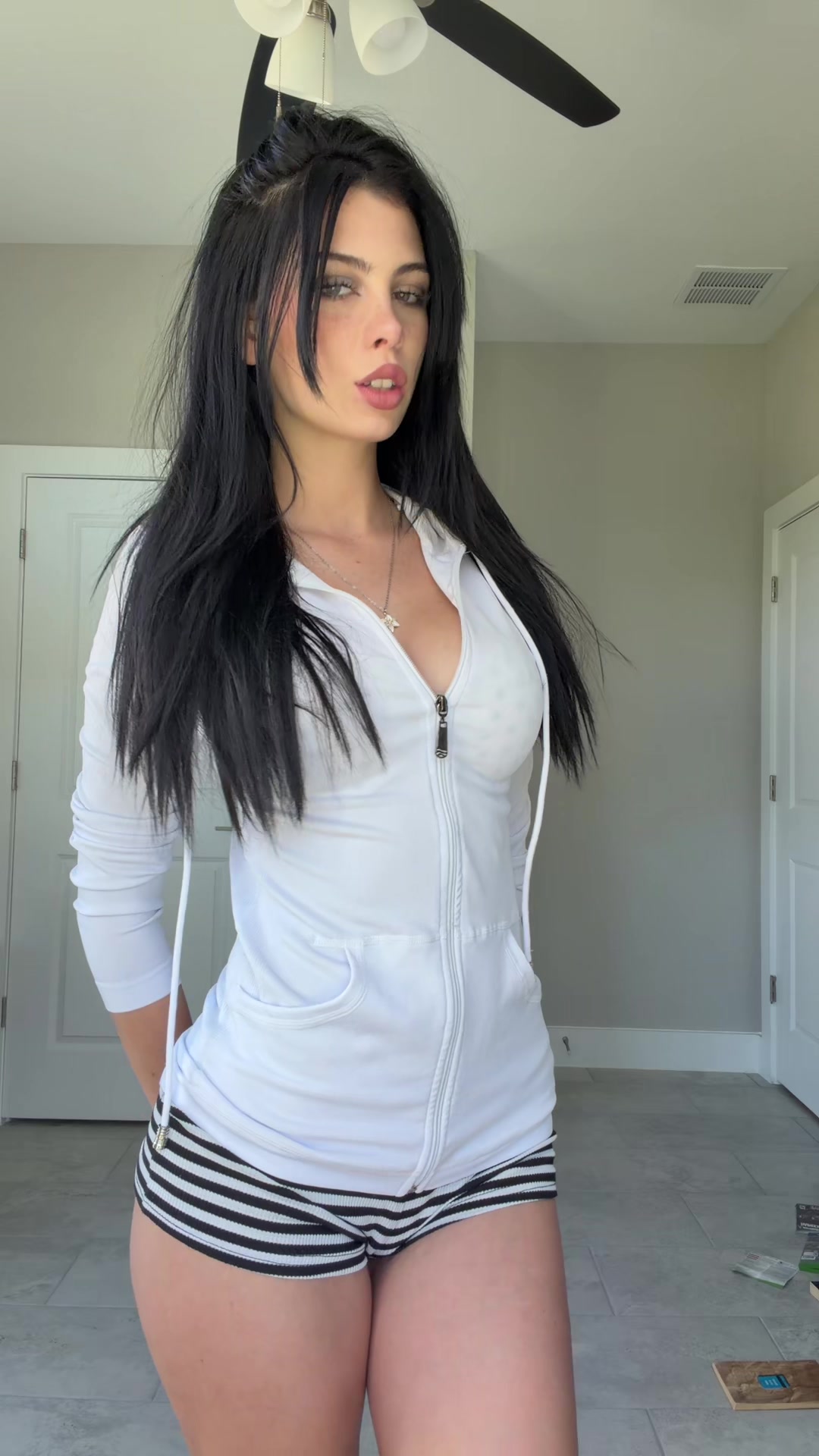 @aviva fox