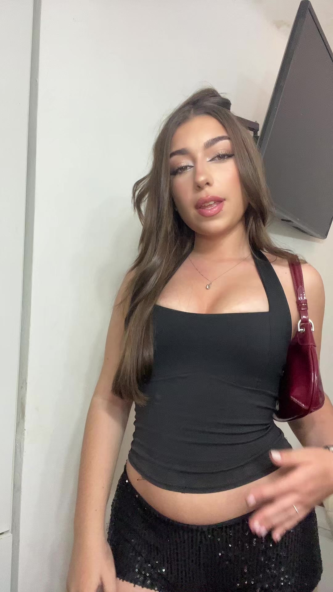 @vickyy