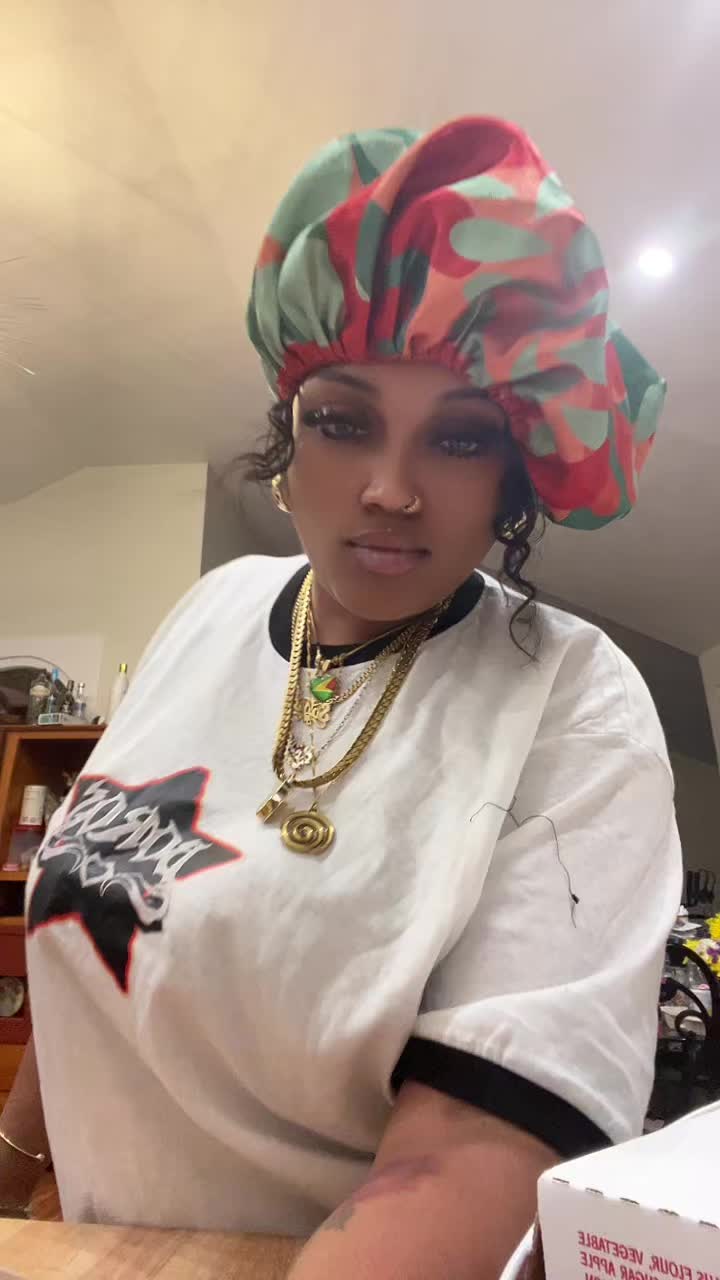 @Sheprettymoody