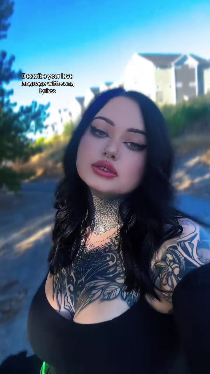 @GoddessGoth