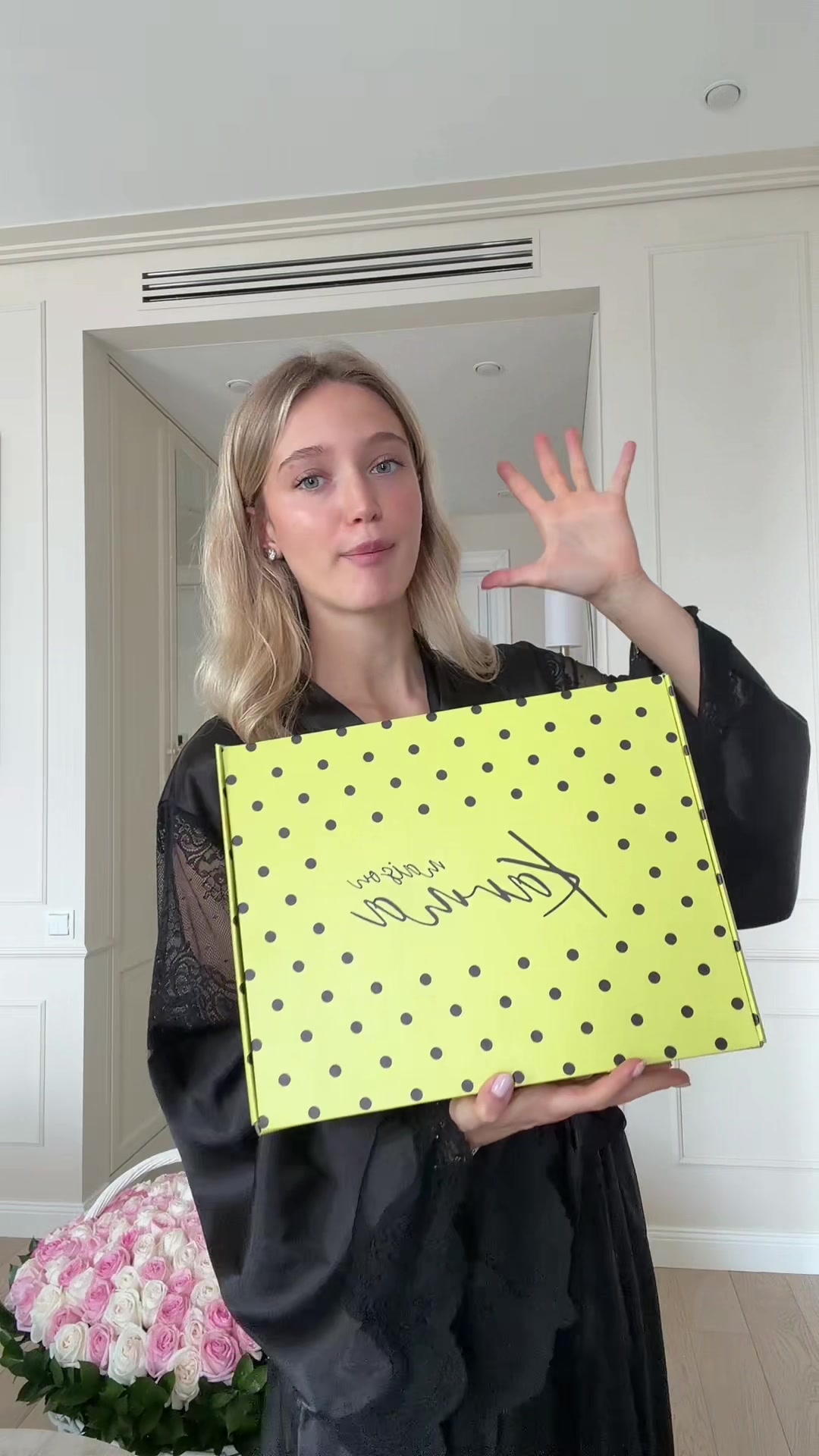 @Eva