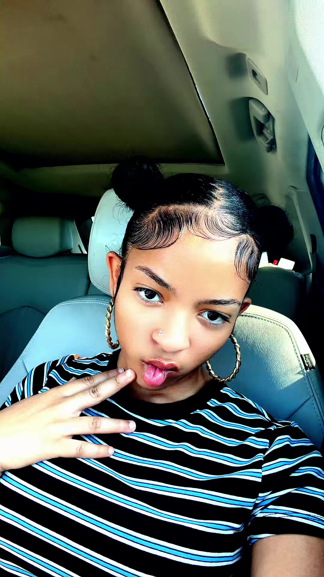 @thaonlyygirlyy