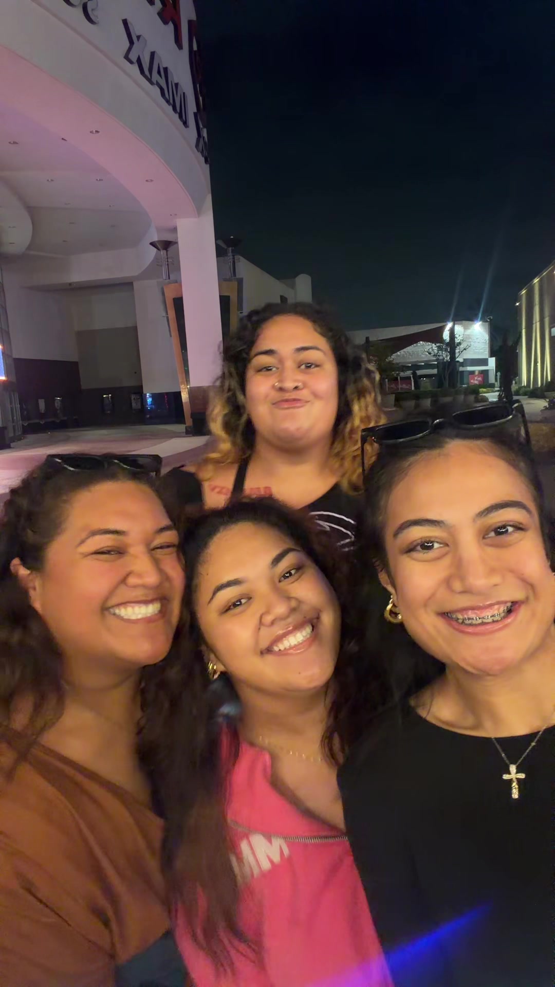 @Reyna .Ta'amu