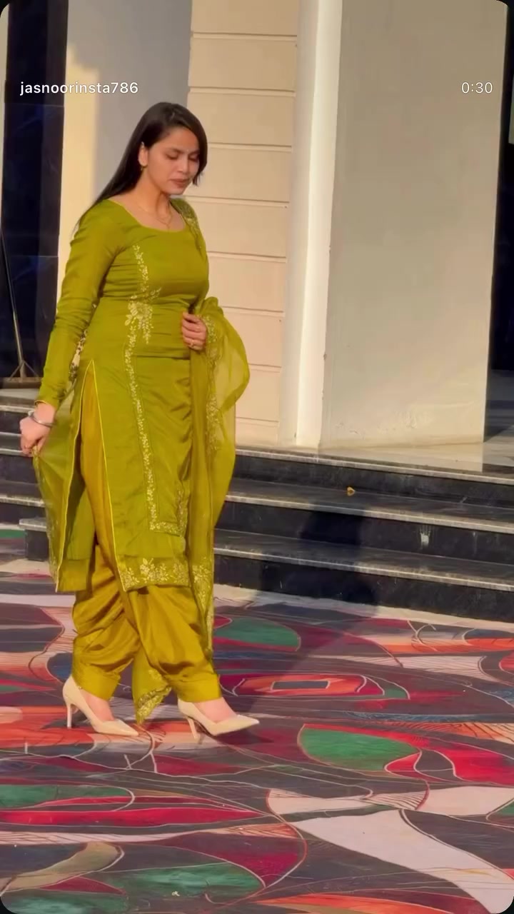 @Aj_Malika011