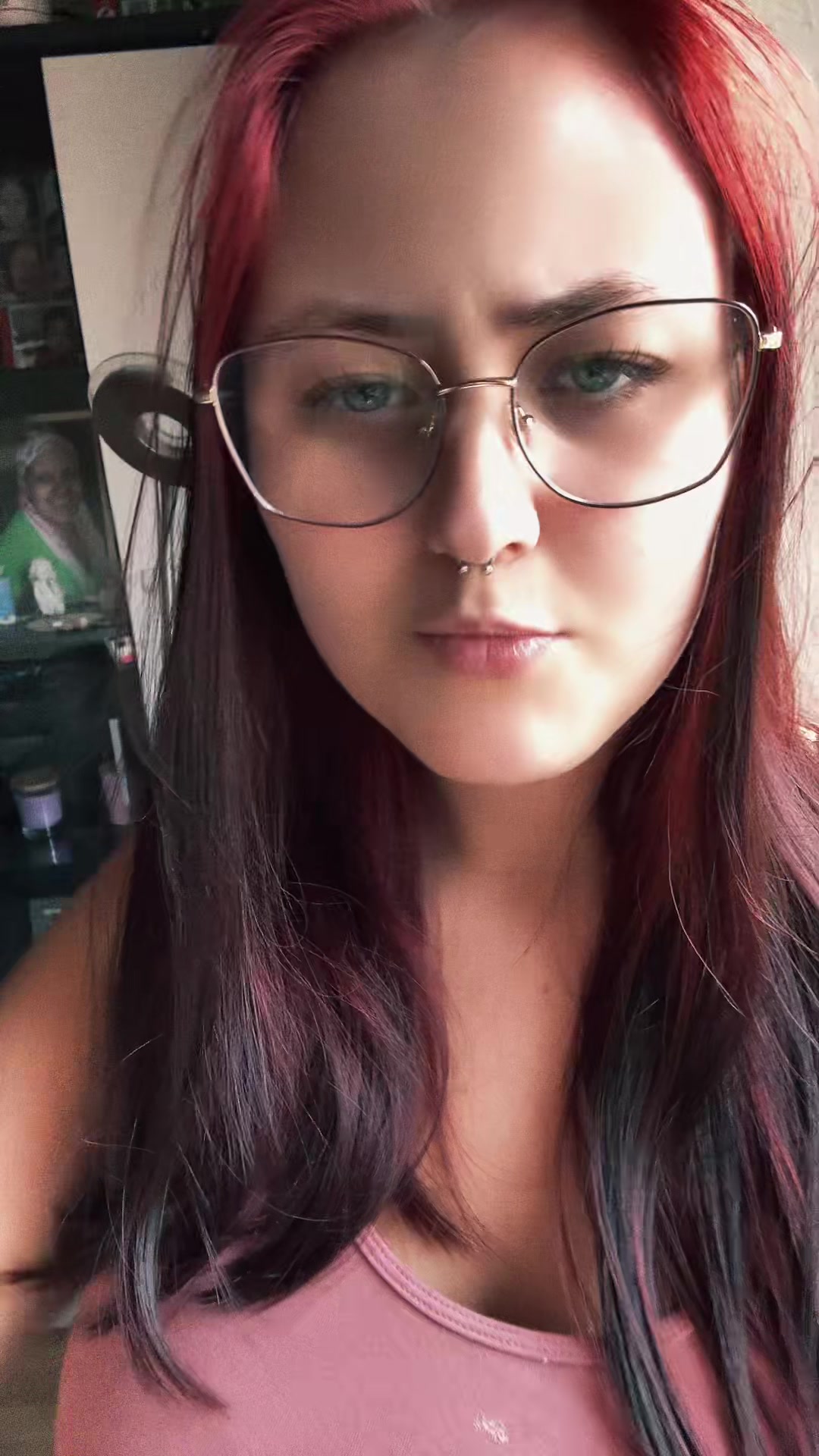 @Lena👻