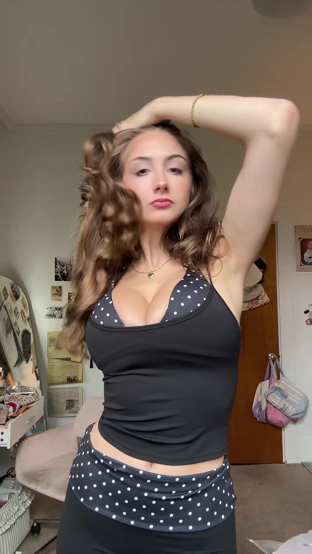 @Ana