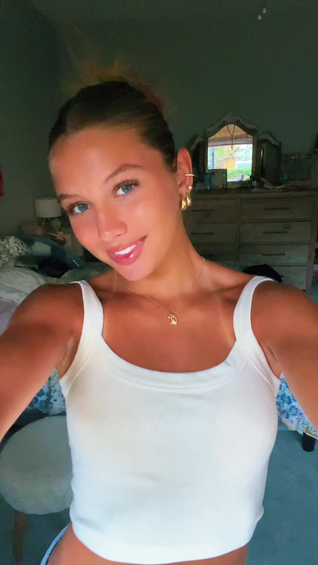 @glow.