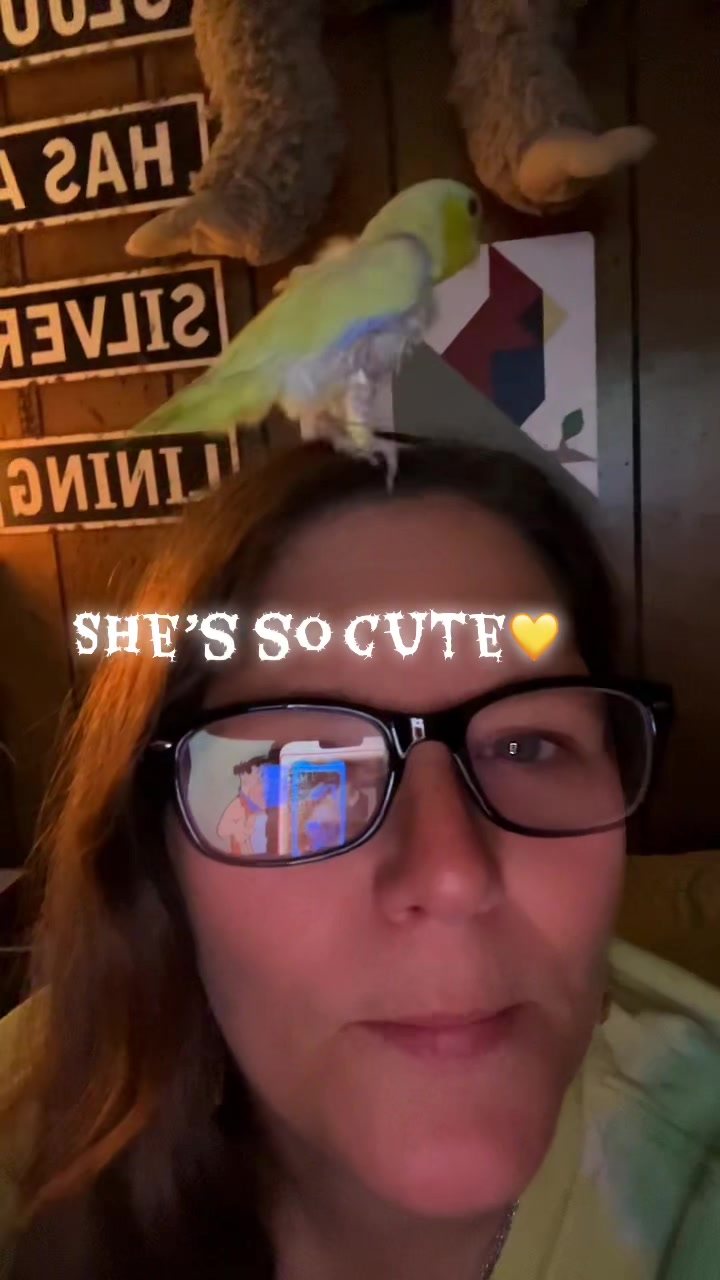 @CrystalParrot🦜💜🦜🍪🍨