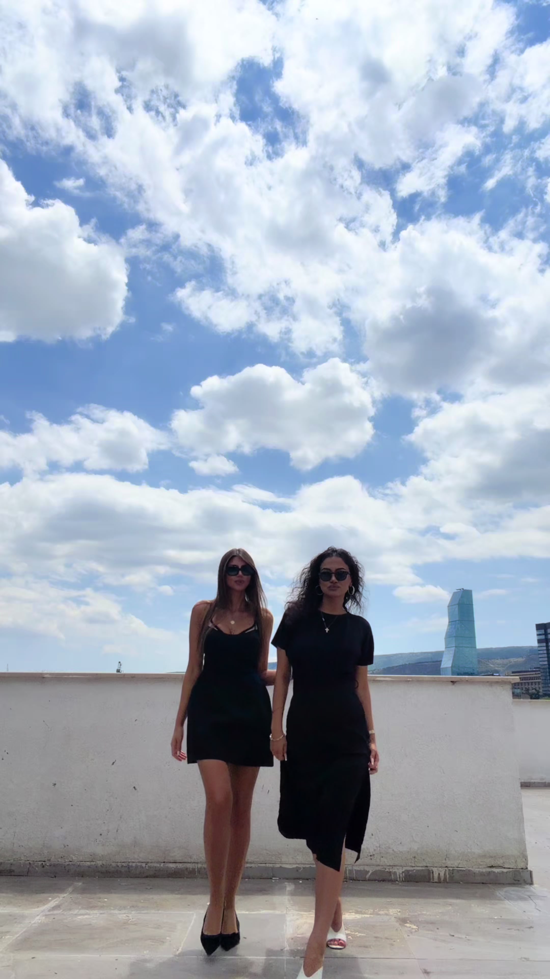 @ნაიკო