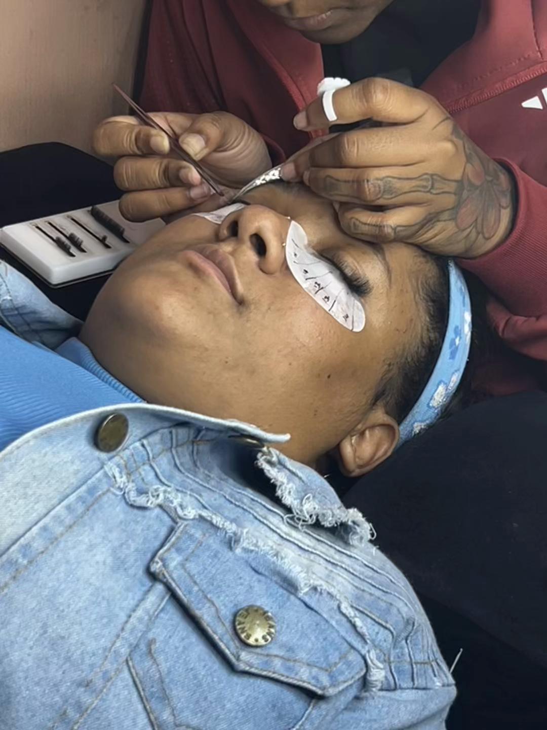 @lslashesnails