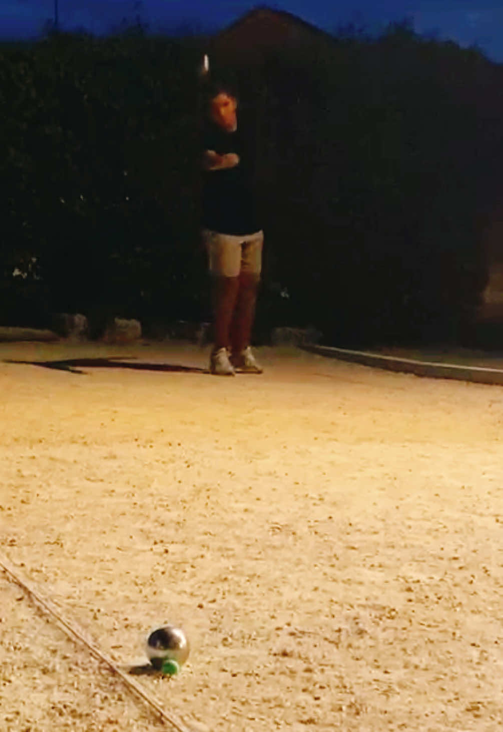 @Loni petanque