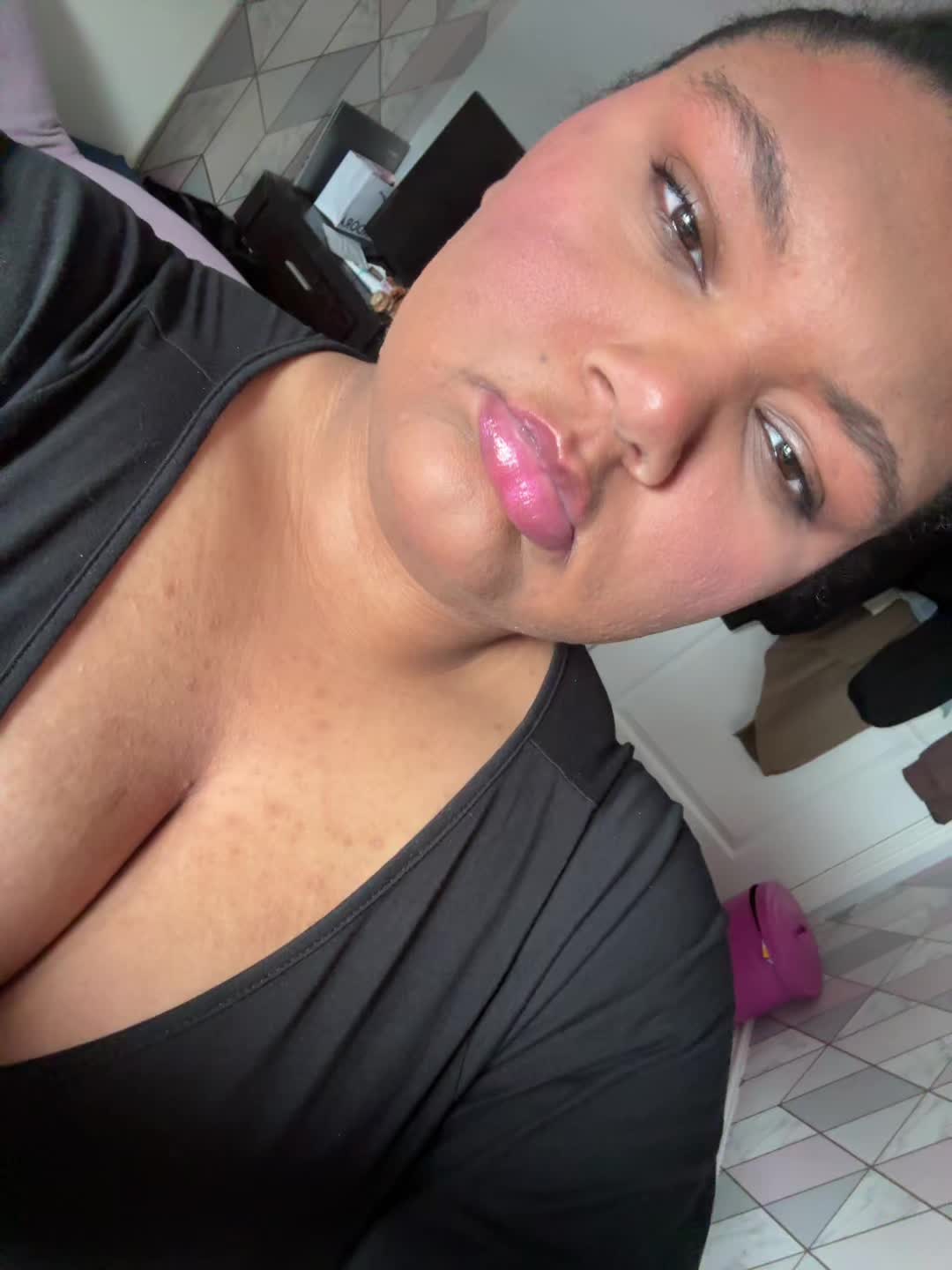 @Noelani