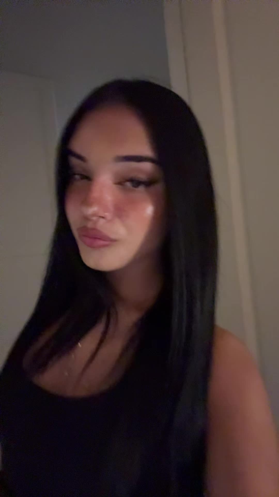 @𝑳𝑰𝑨🪷
