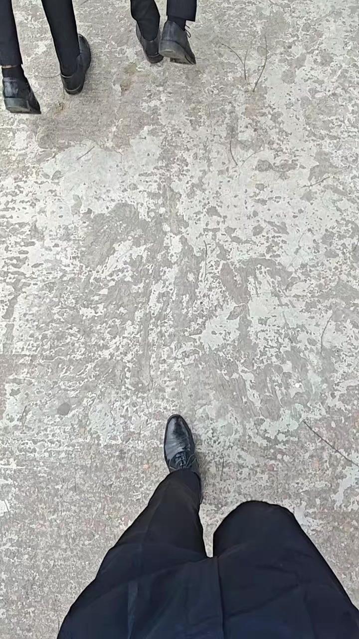 @uselesss💫