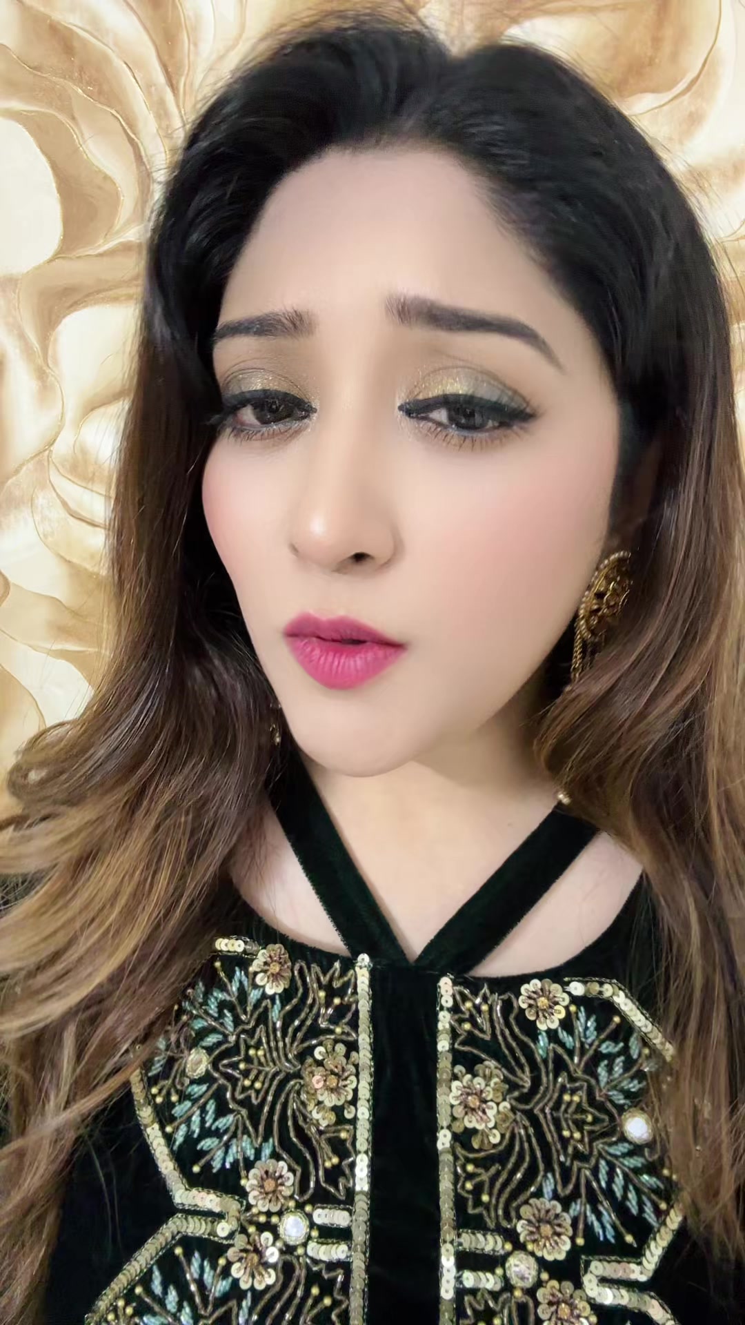 @Shukla_us