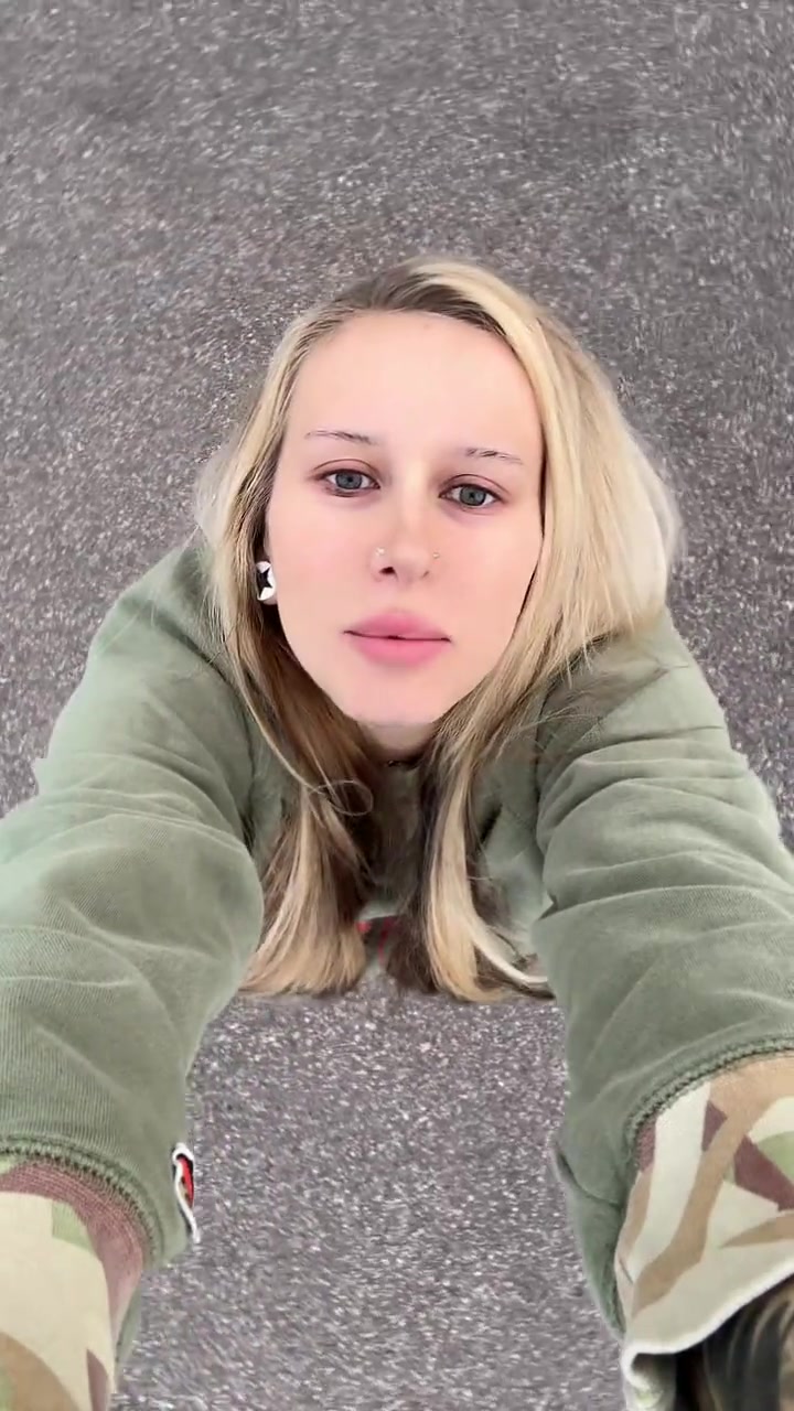 @Alexisxj