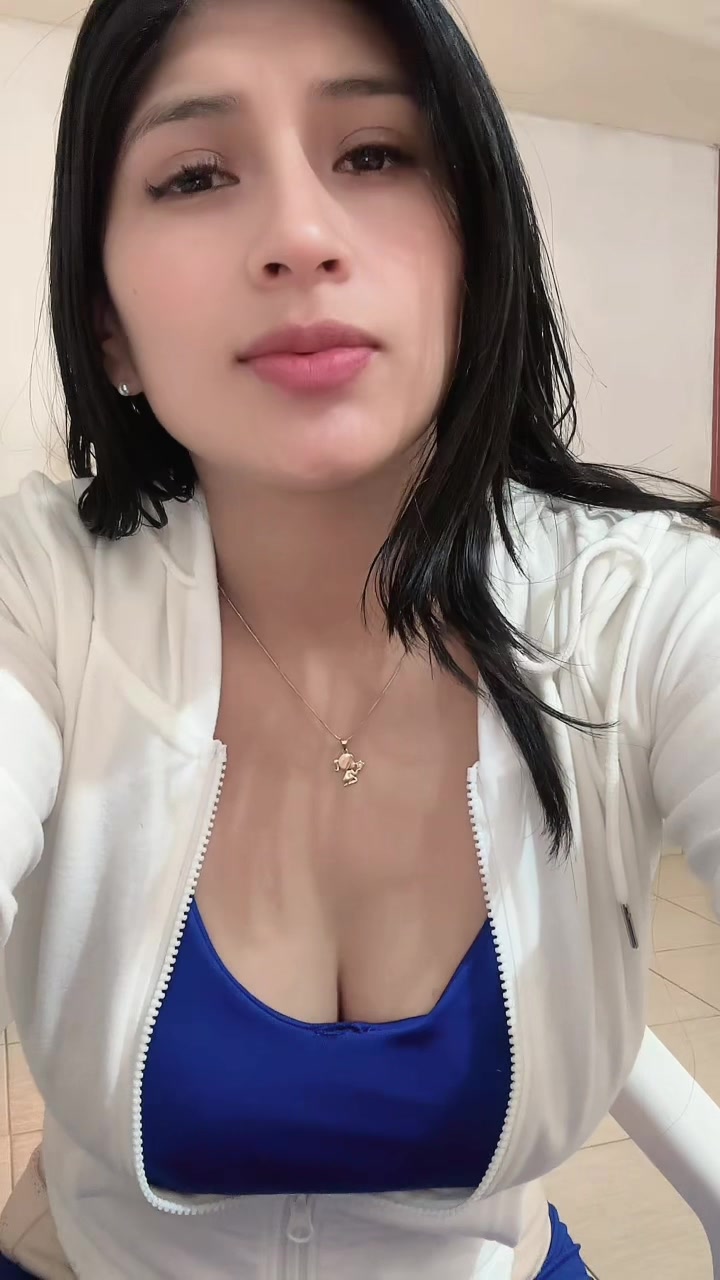 @💥🍻Roxy _Alaya🏜️✈️