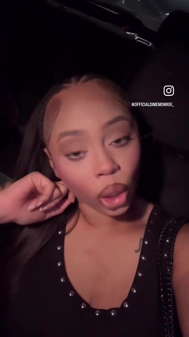 @AmomentWithDanni