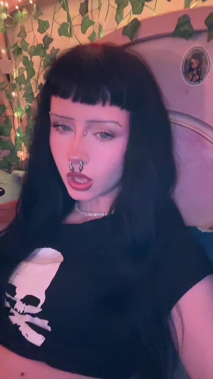 @mars <3