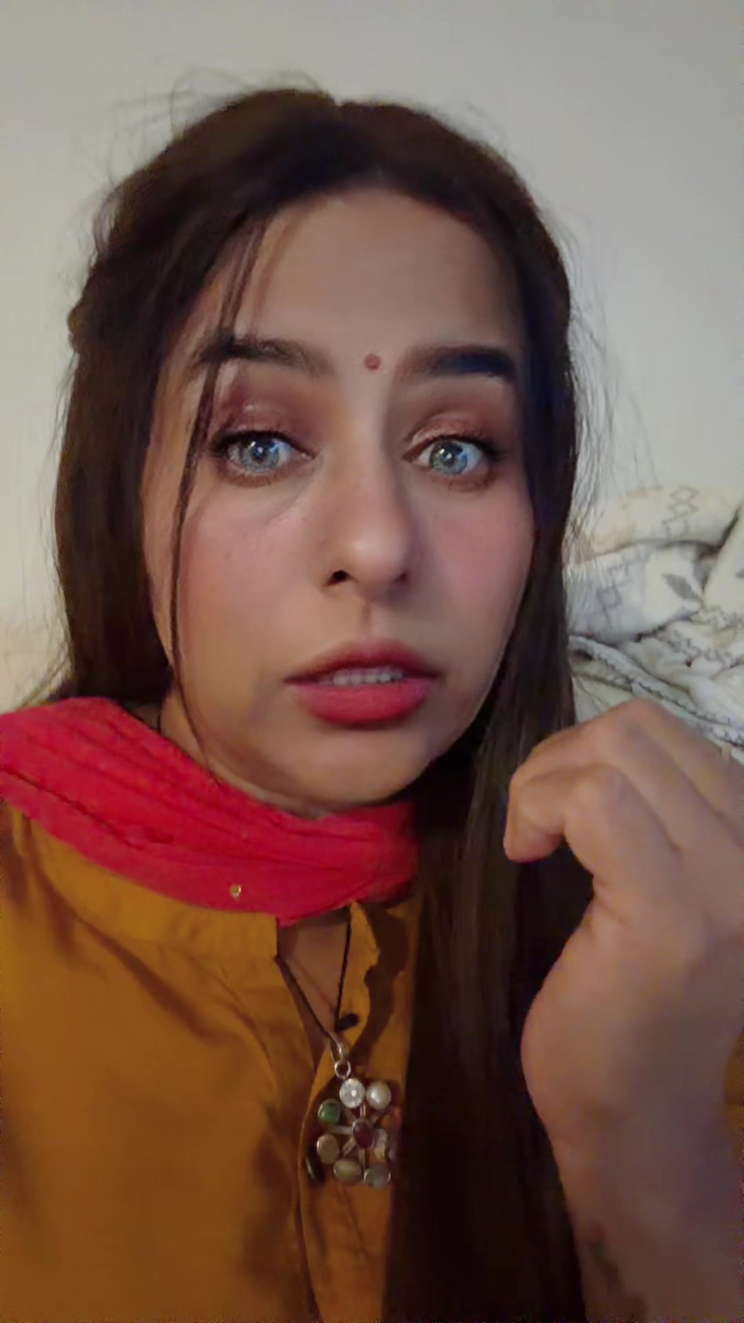@🇨🇦Pooja Malhotra🇨🇦 💞