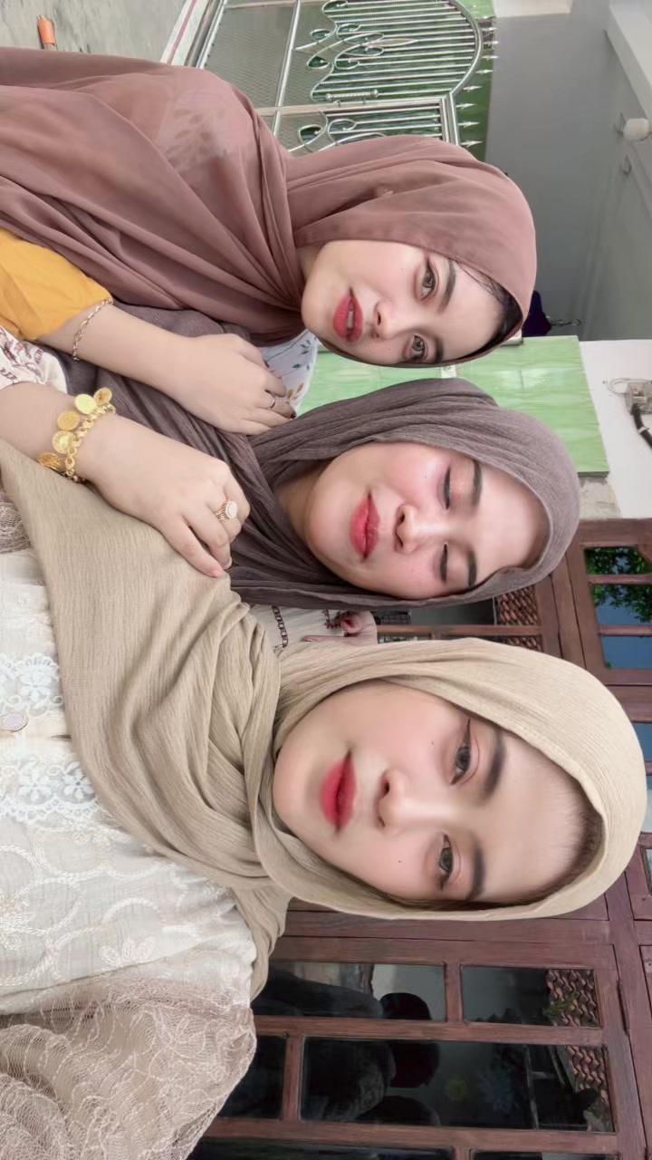 @Ririn_