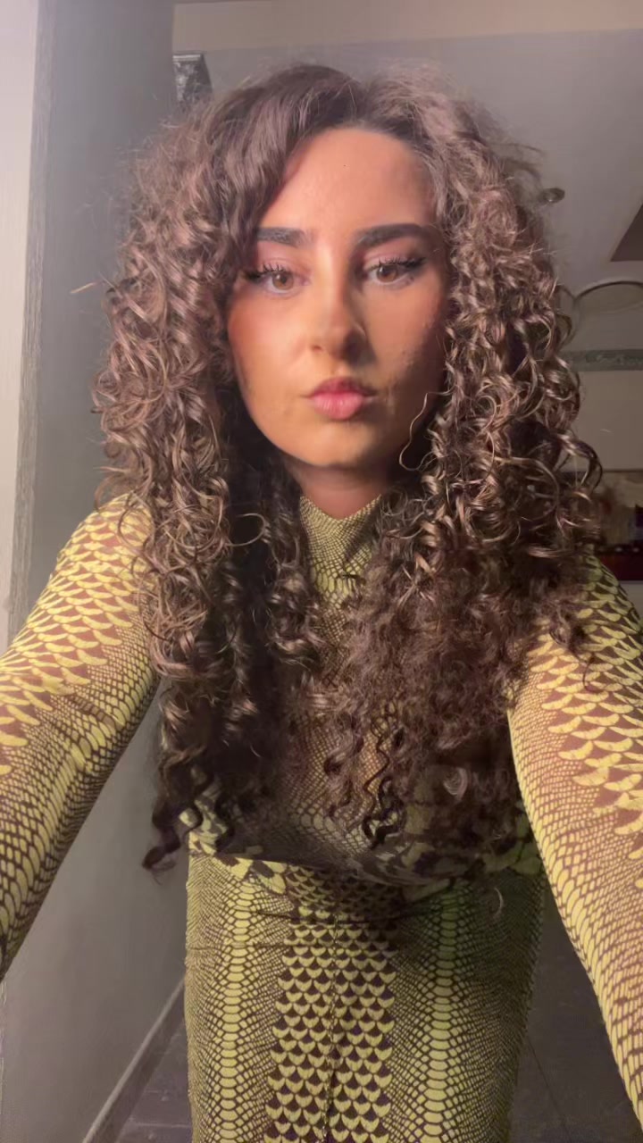 @Juliana Demirel