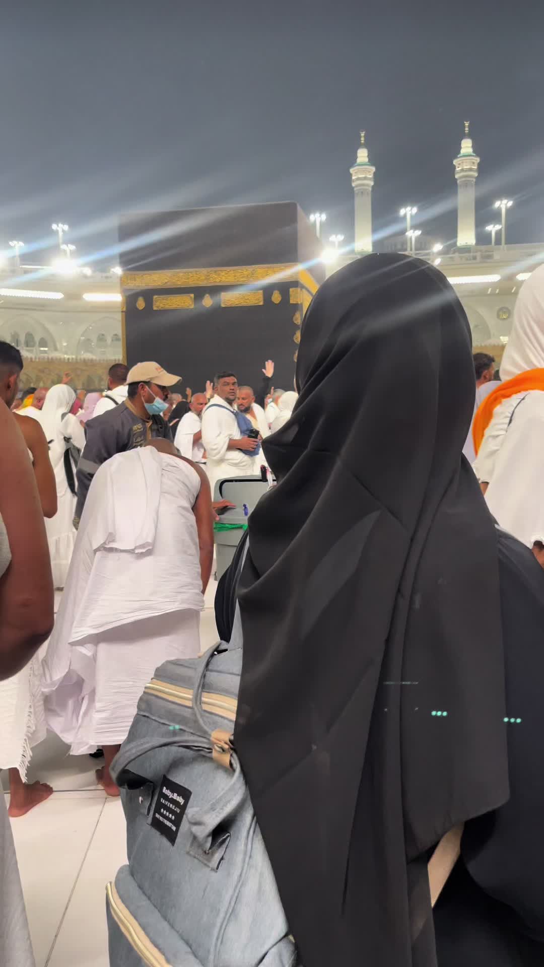 @ذَوَاتـَا أَفْـنَان 🌸🤍