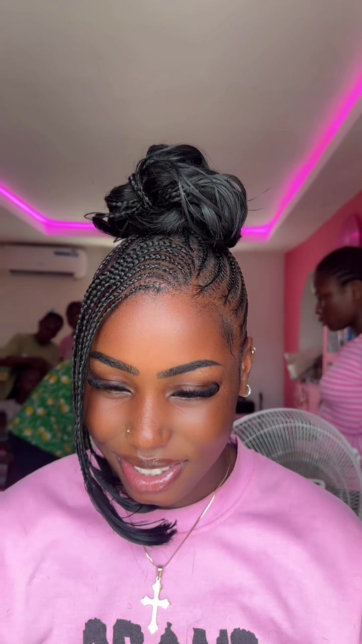 @Nikki P Braider In Warri ๐