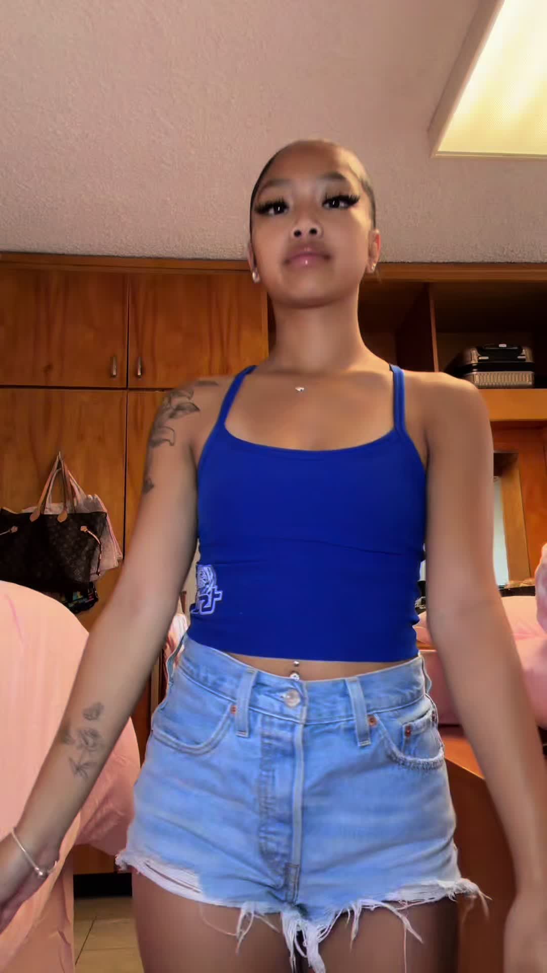 @lina2fyee_
