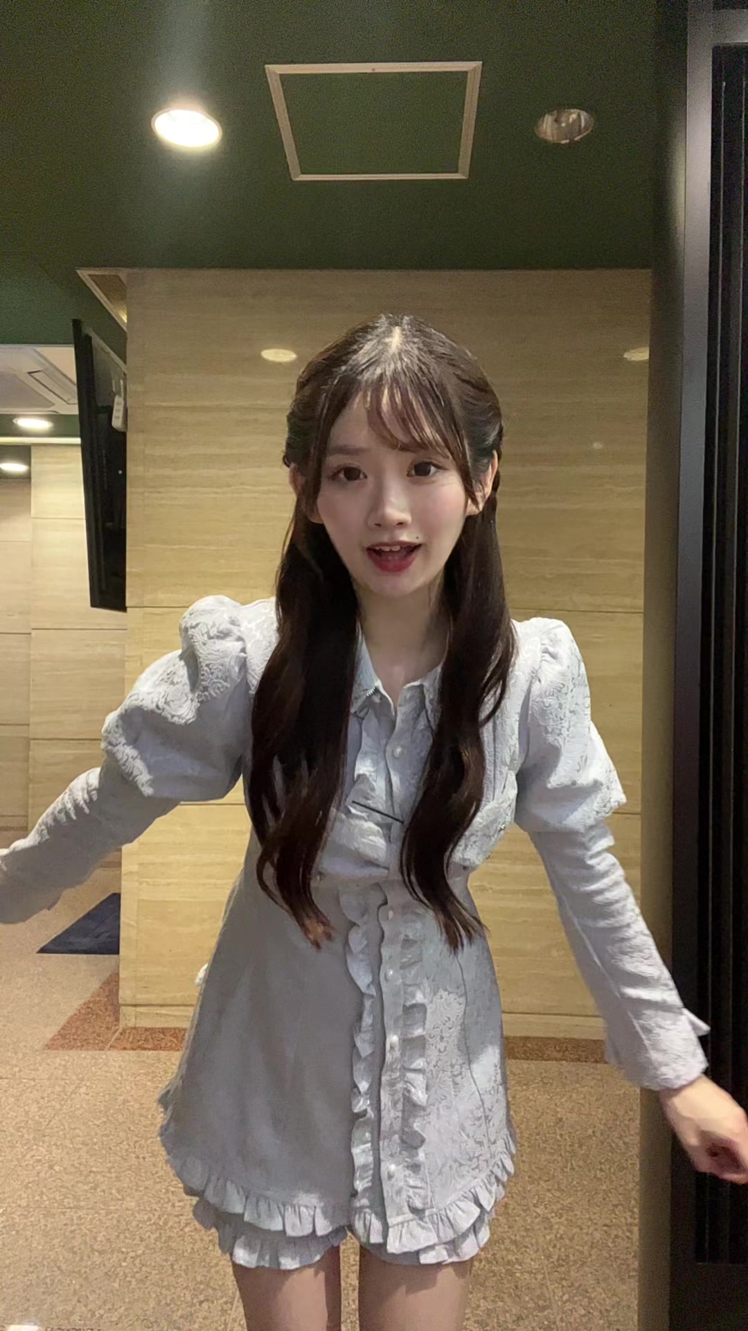 @ねむ