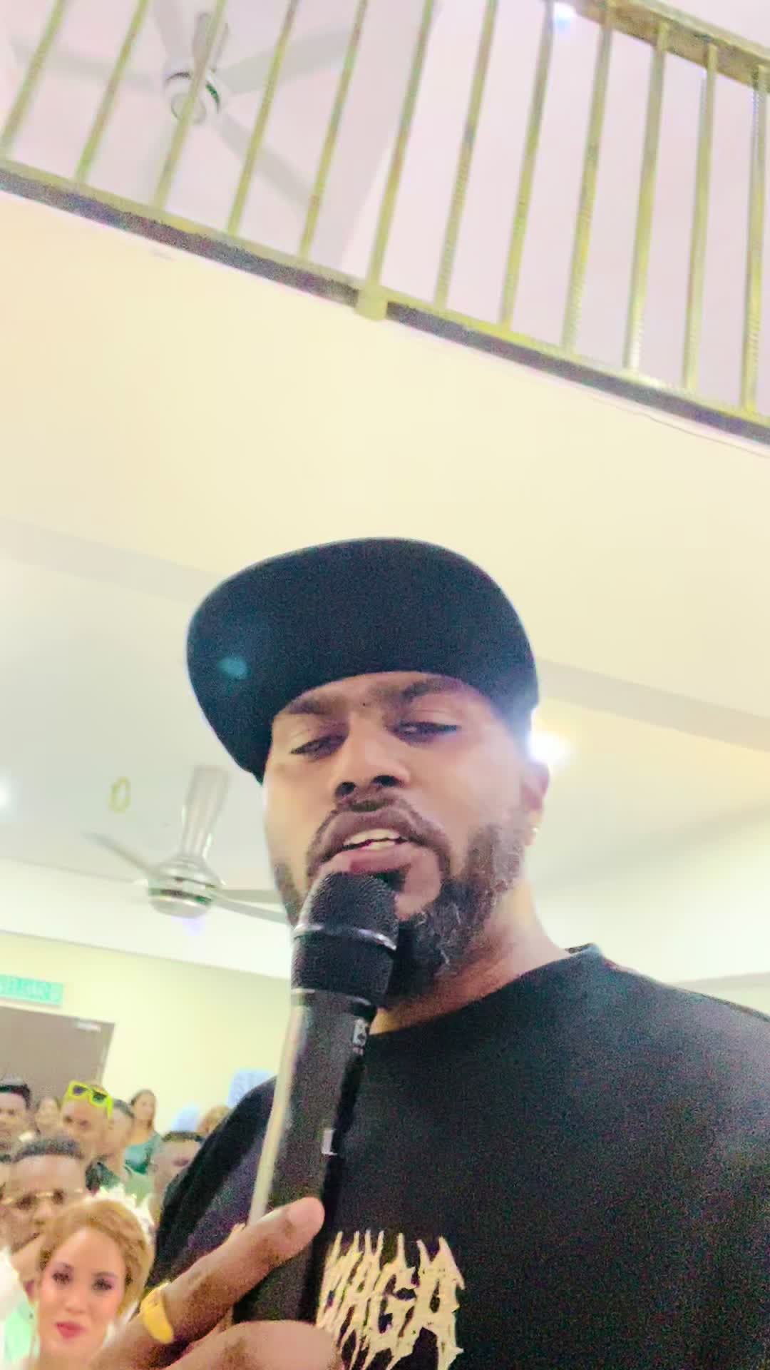 @Dj Vindz