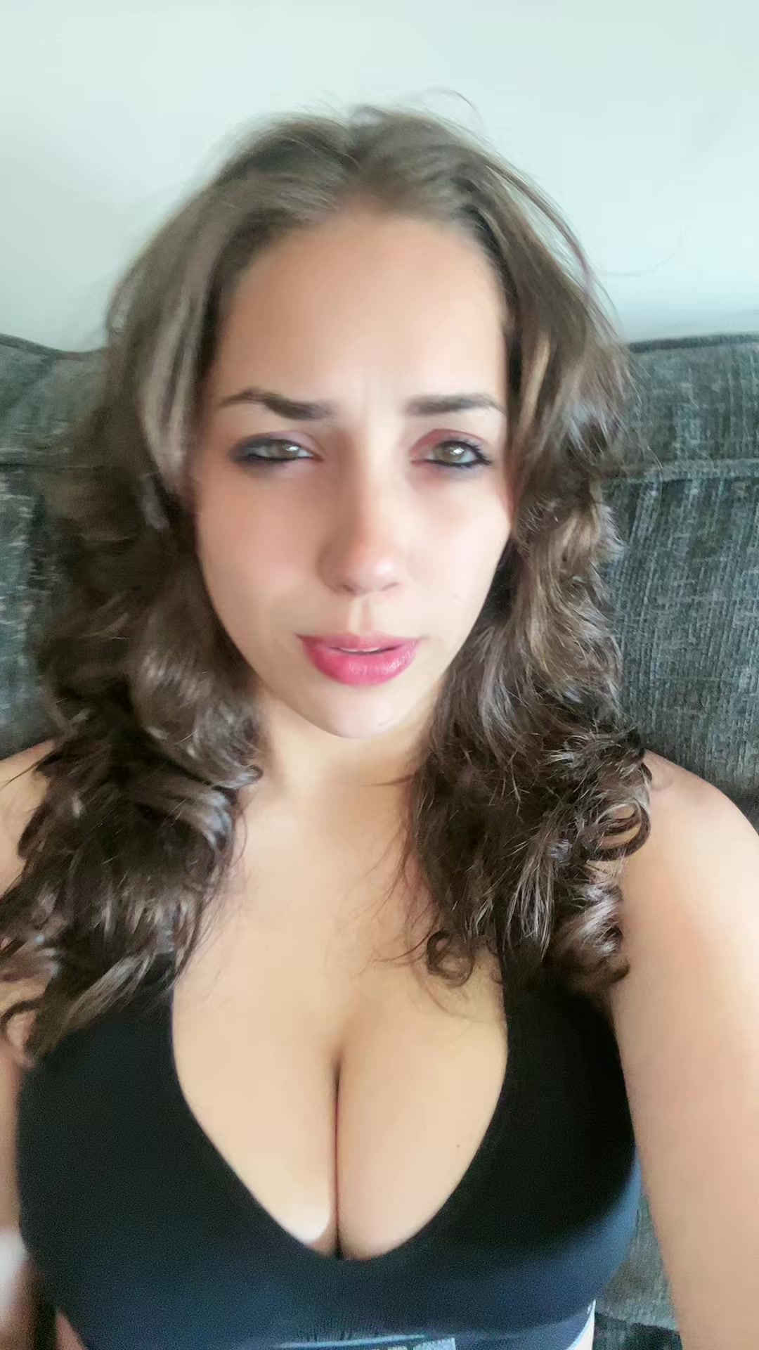 @velvetgrave