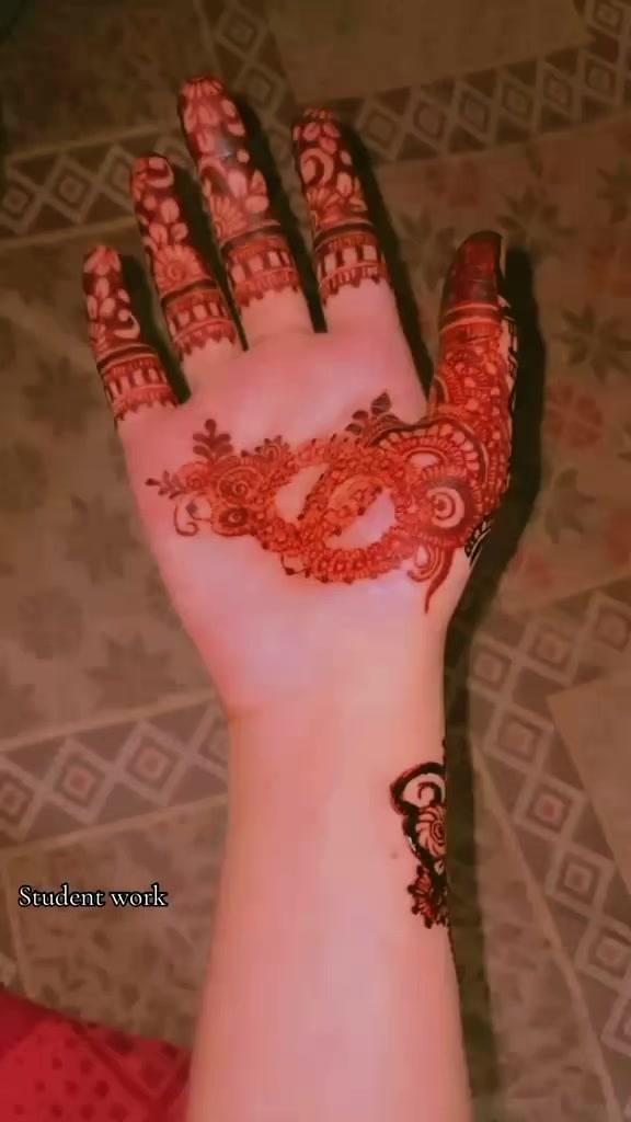 @Mahendi artist❤️