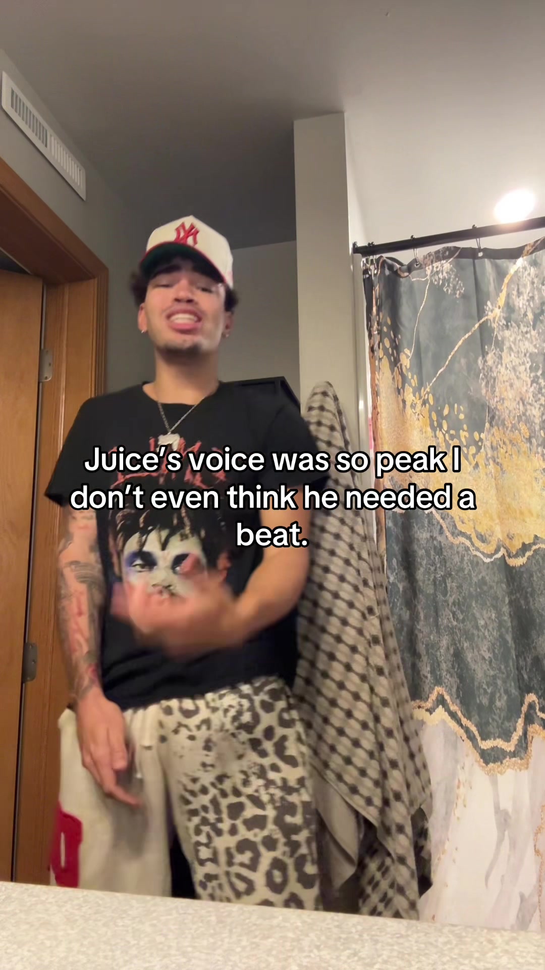 @ant🫯