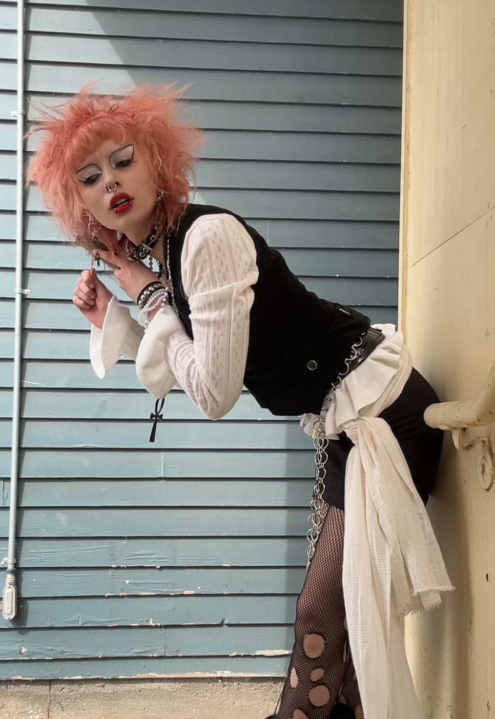 @Bizarrebarracuda