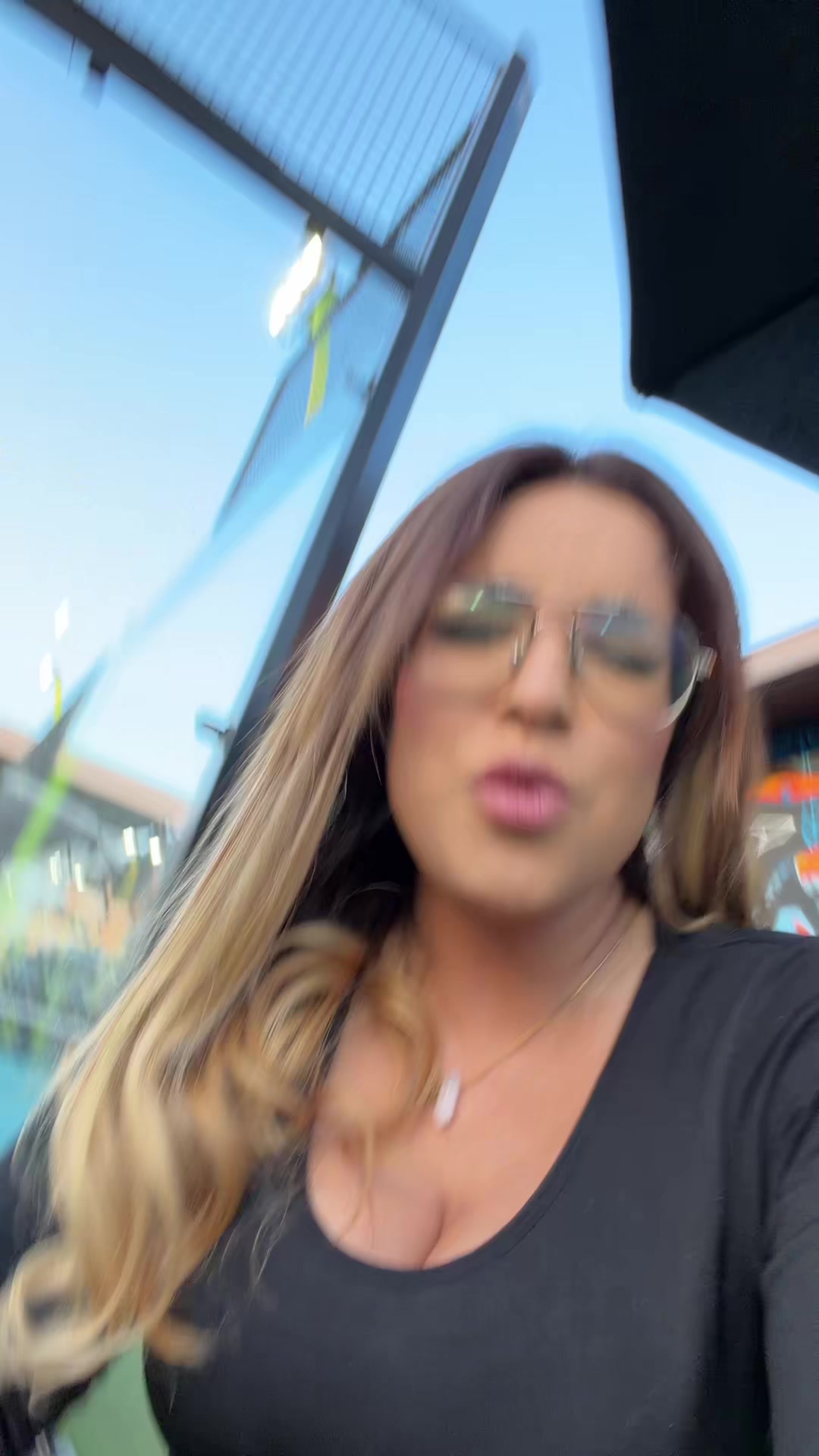 @alejandrasuarez_radio