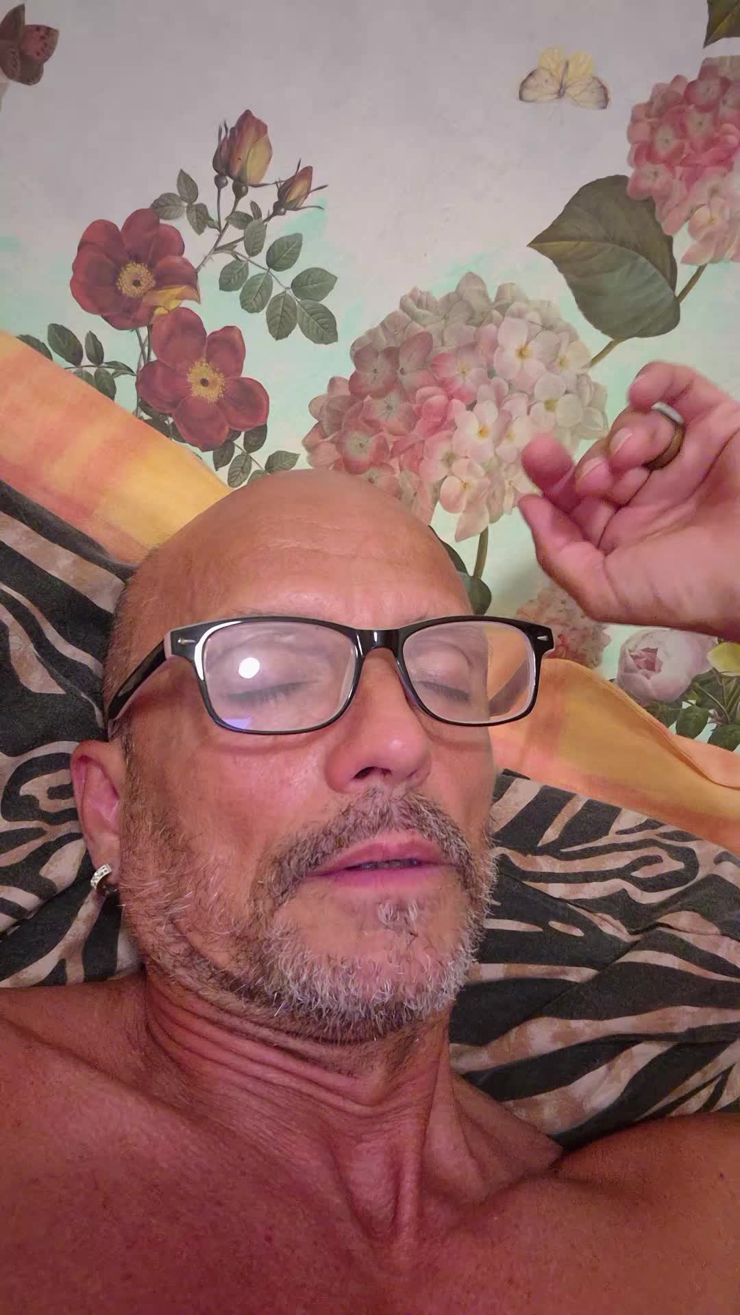 @Beppe Idolia