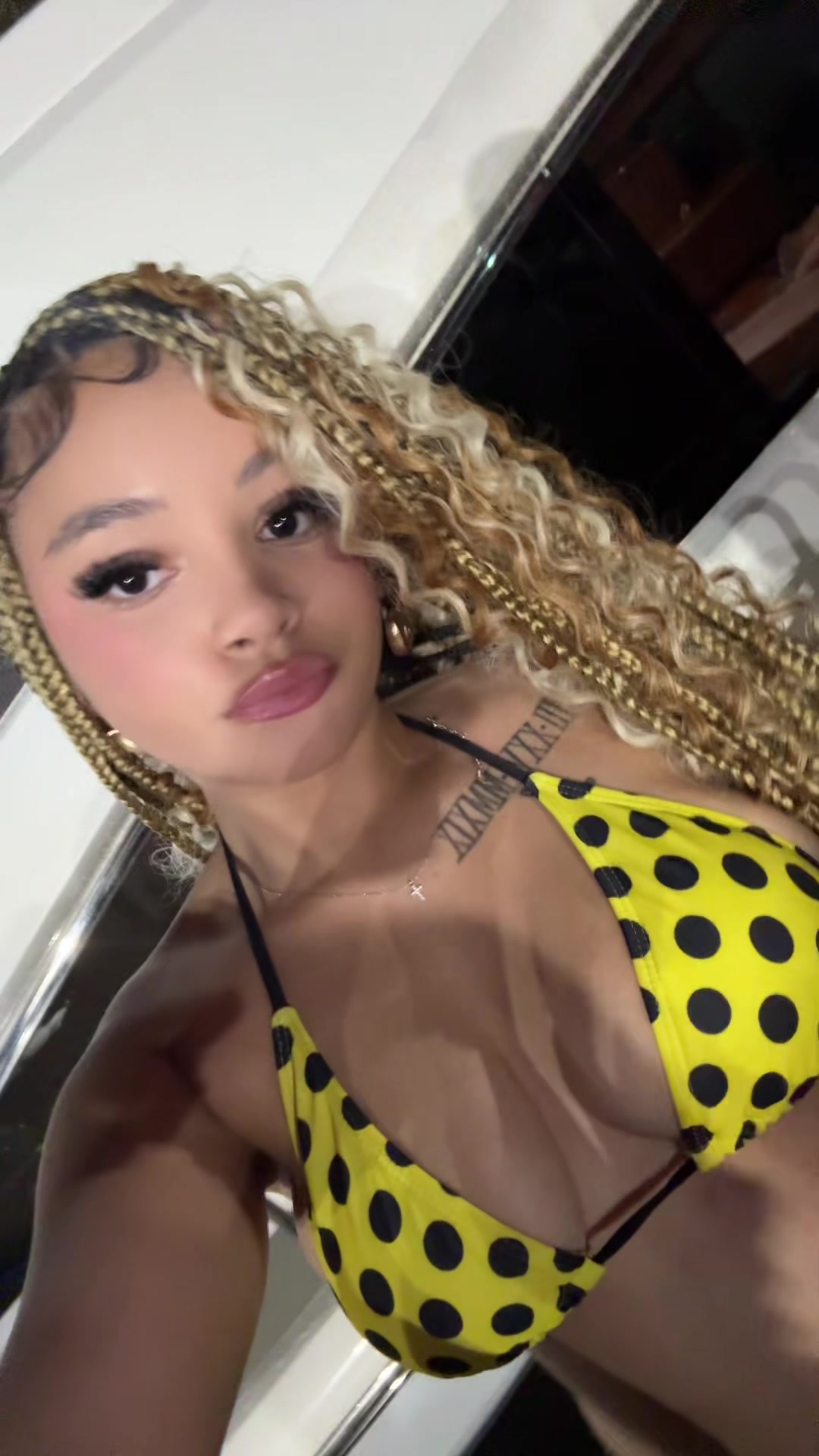 @t