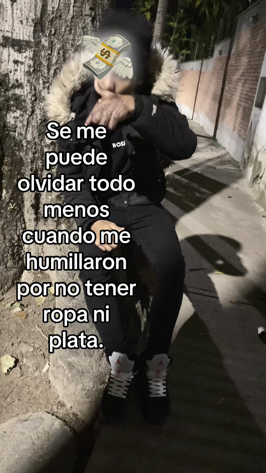 @448iloveebolws