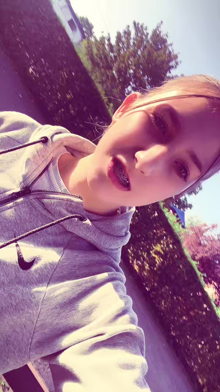 @Celine🇵🇱