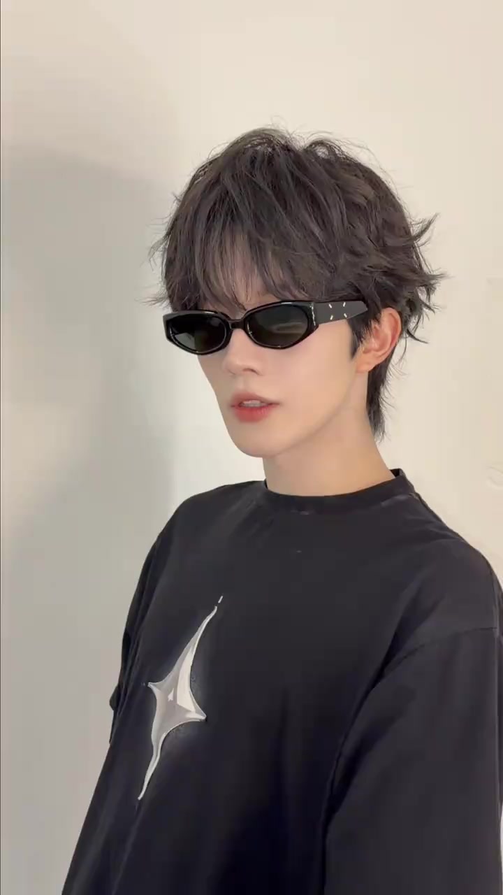 @LinhLinh 龚俊🍊张哲瀚 ❤️051129💙
