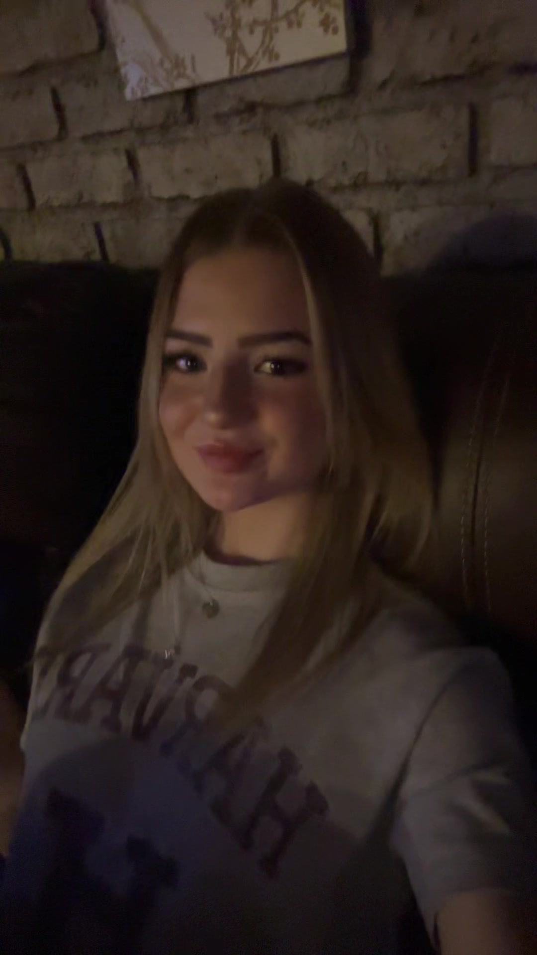 @Alice in 𝔀𝓸𝓷𝓭𝓮𝓻𝓵𝓪𝓷𝓭