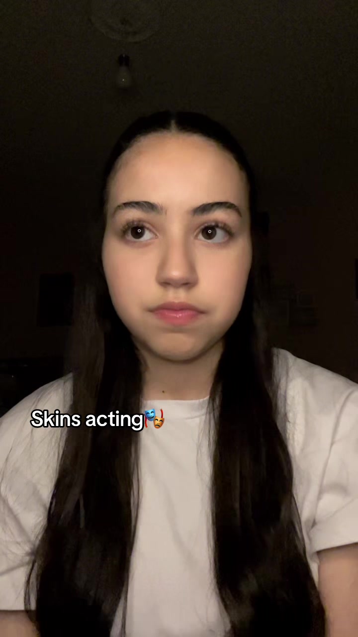 @𝑳𝑬𝑯𝑵𝑨 🎬