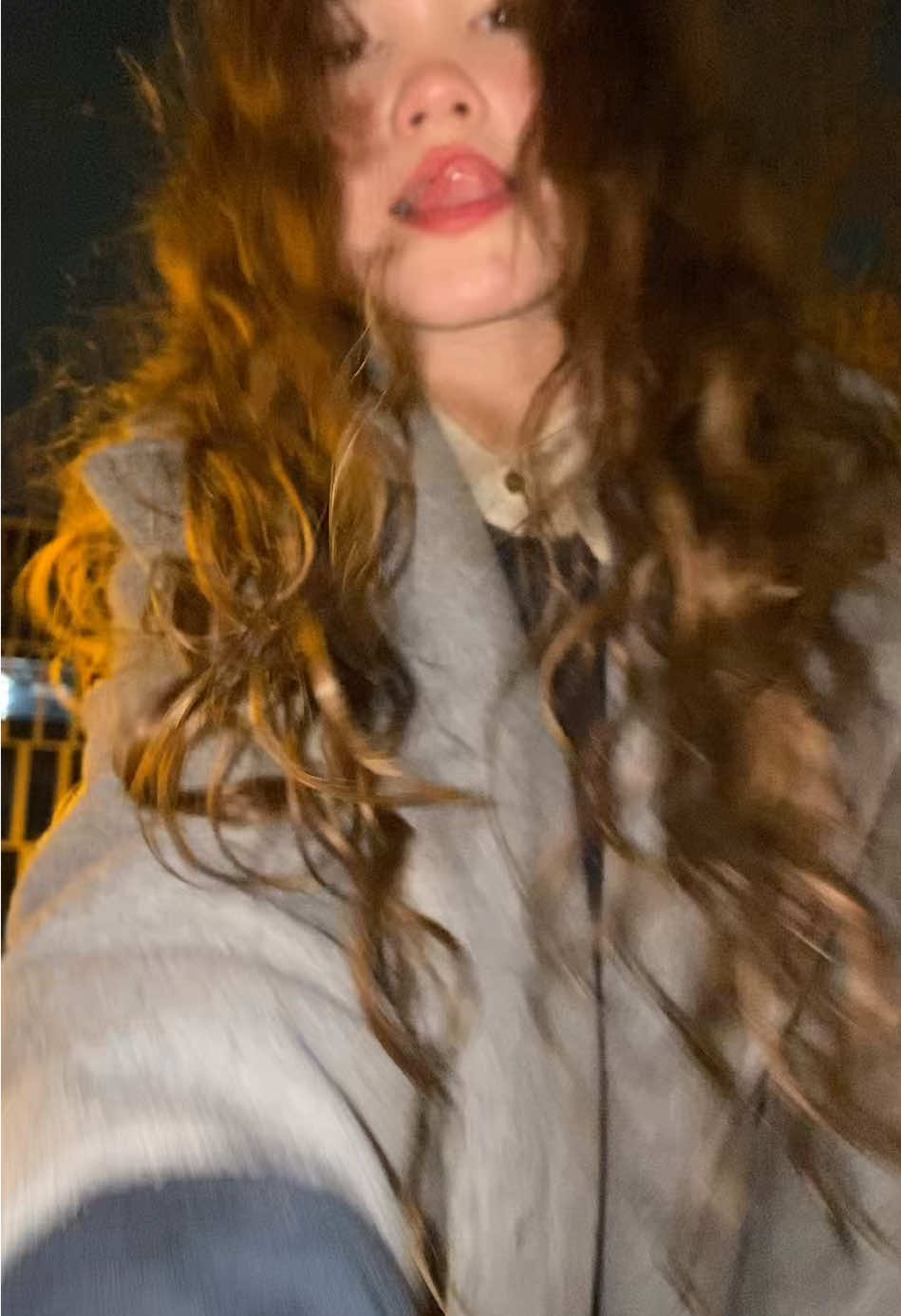 @Neon Babasic@