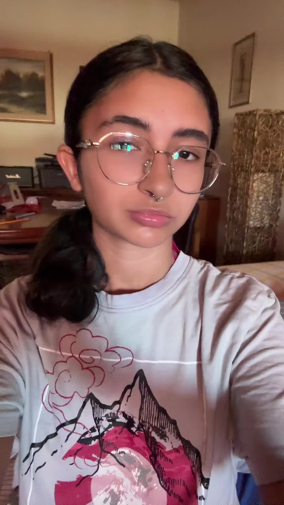 @Ali_cee