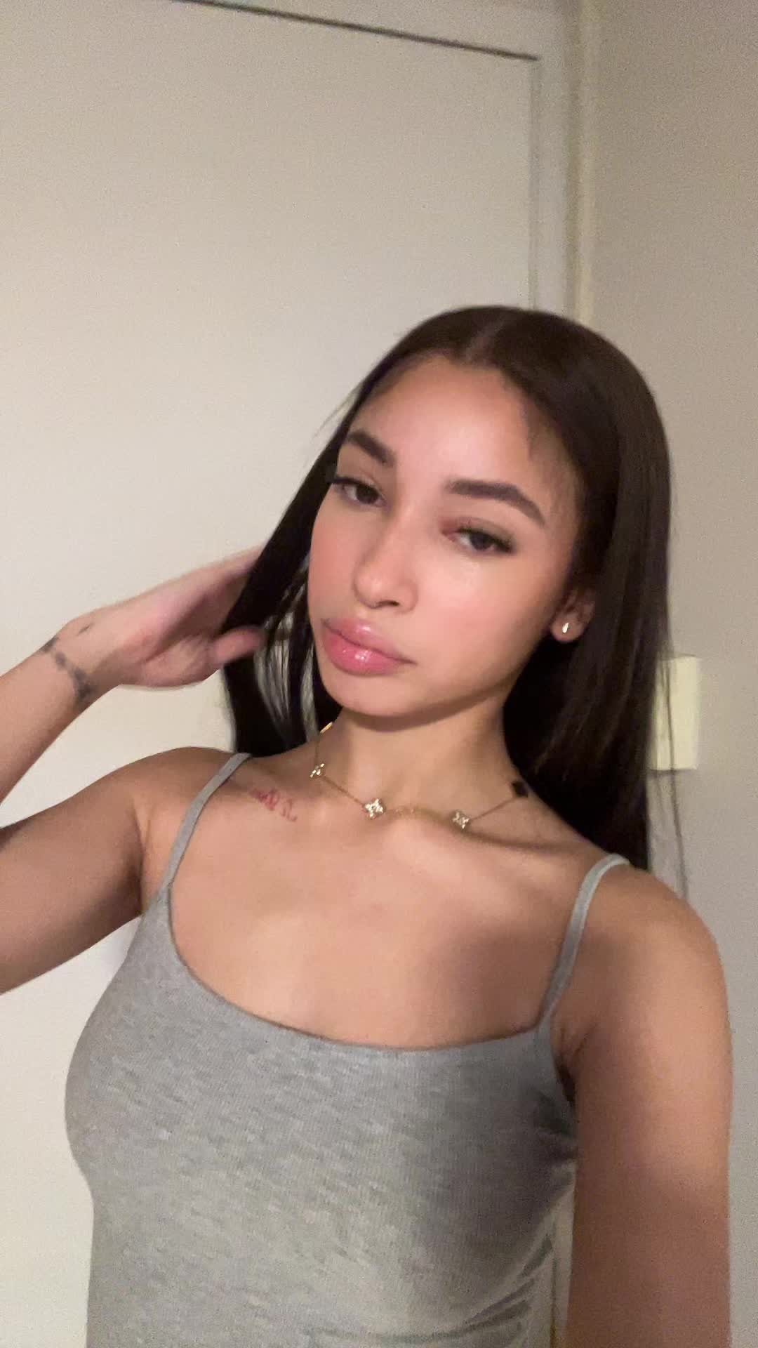 @aravely_