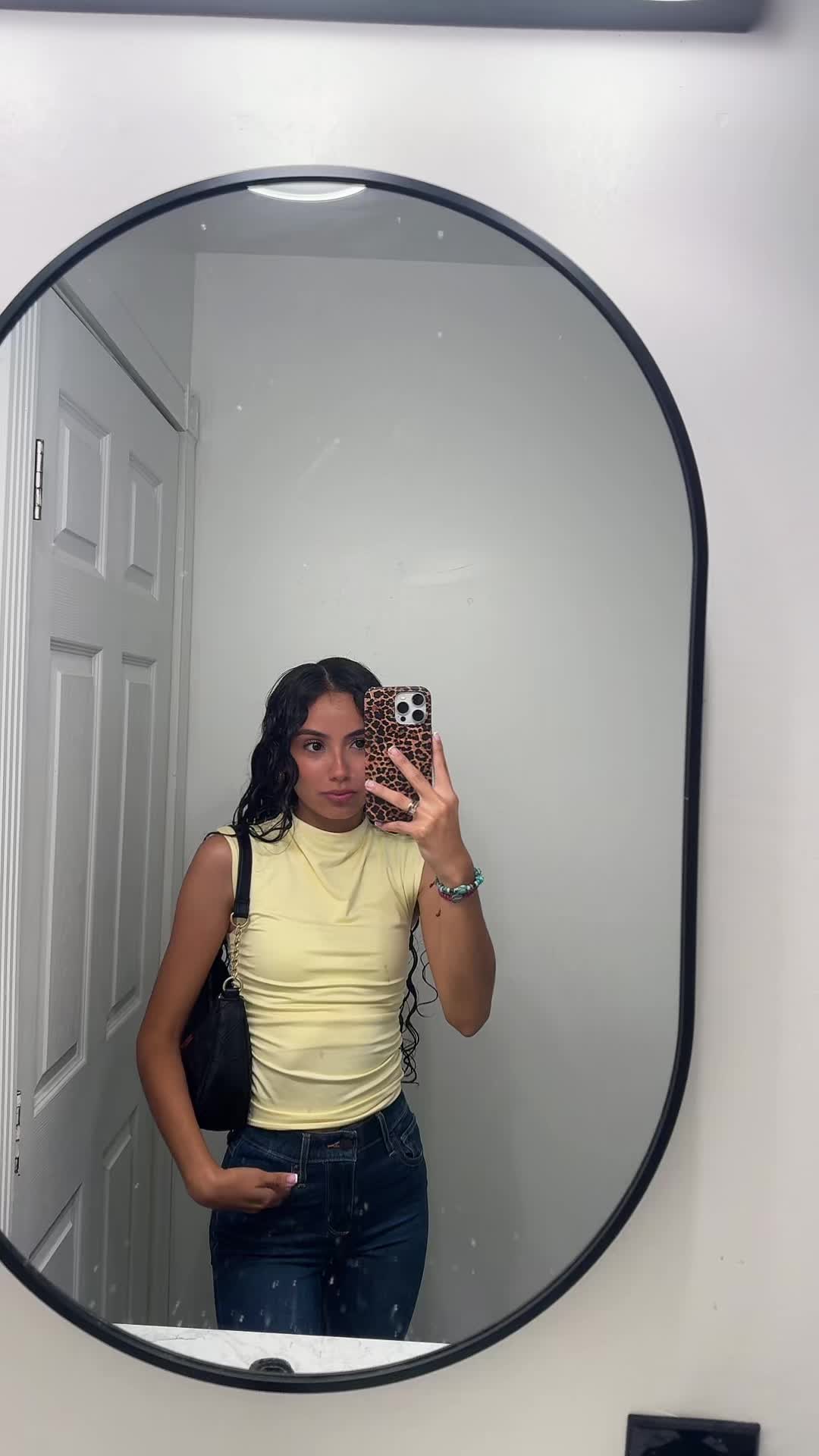 @nayeli