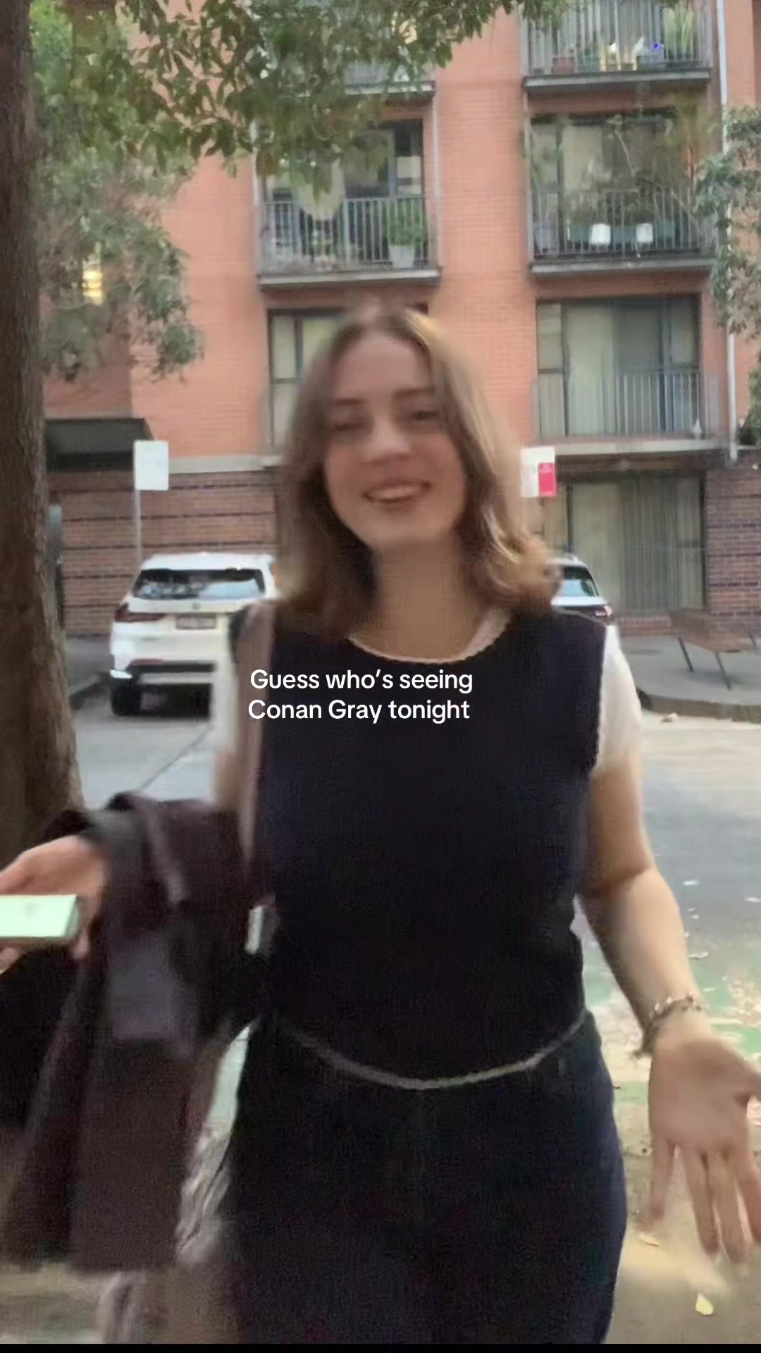 @annahereandthere