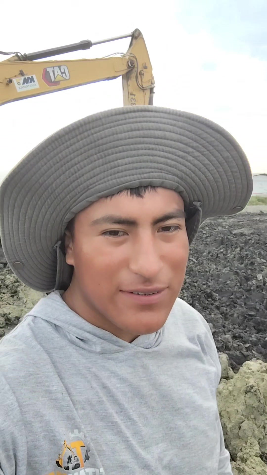 @🗻🤠Sayri .🏡,Thupag👷🚜